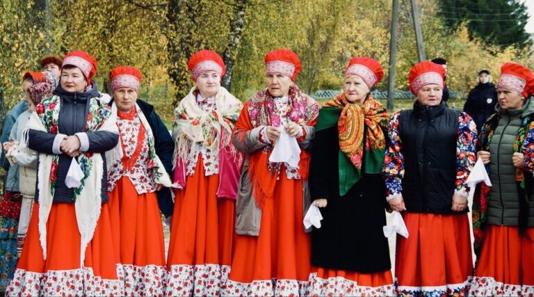 В навлинском селе Алешинка состоялись съёмки телепередачи «Играй, гармонь любимая!»