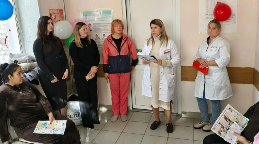 В Брасовском районе будущих мам поздравили с Днём беременных